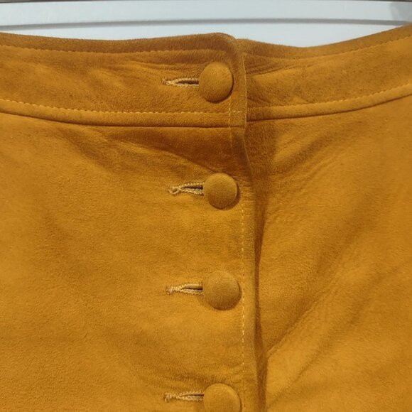 Women's Mini Yellow Faux Leather Skirt Size 13 (Medium) - Picture 3 of 6
